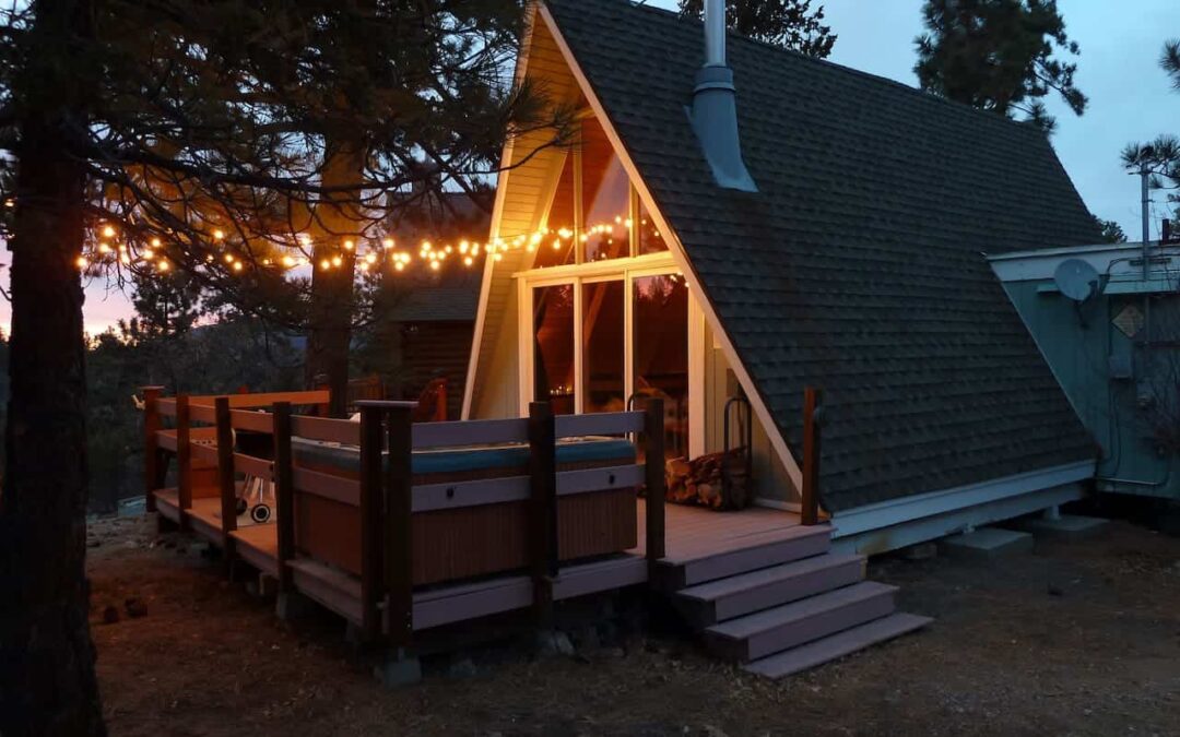 The 7 Coolest AirBnBs in Newport Oregon to Check Out￼