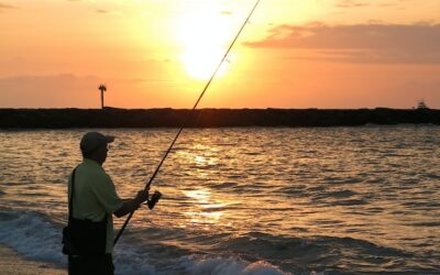 What You Should Know About Surf Fishing in Newport, Oregon